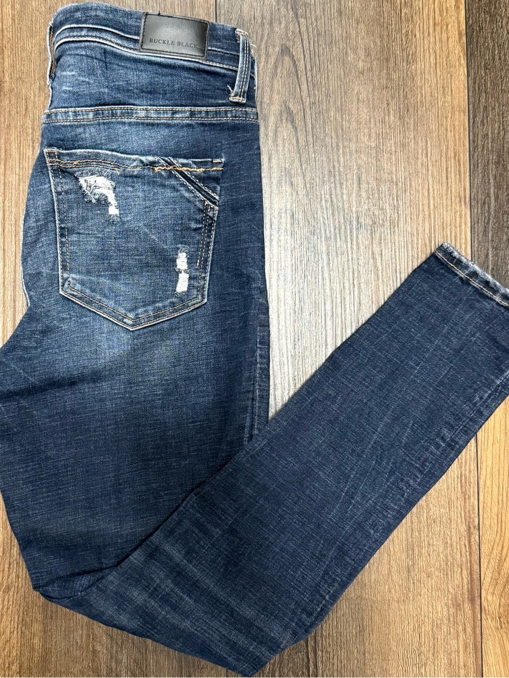 Buckle Dark Blue Skinny Distressed Jeans